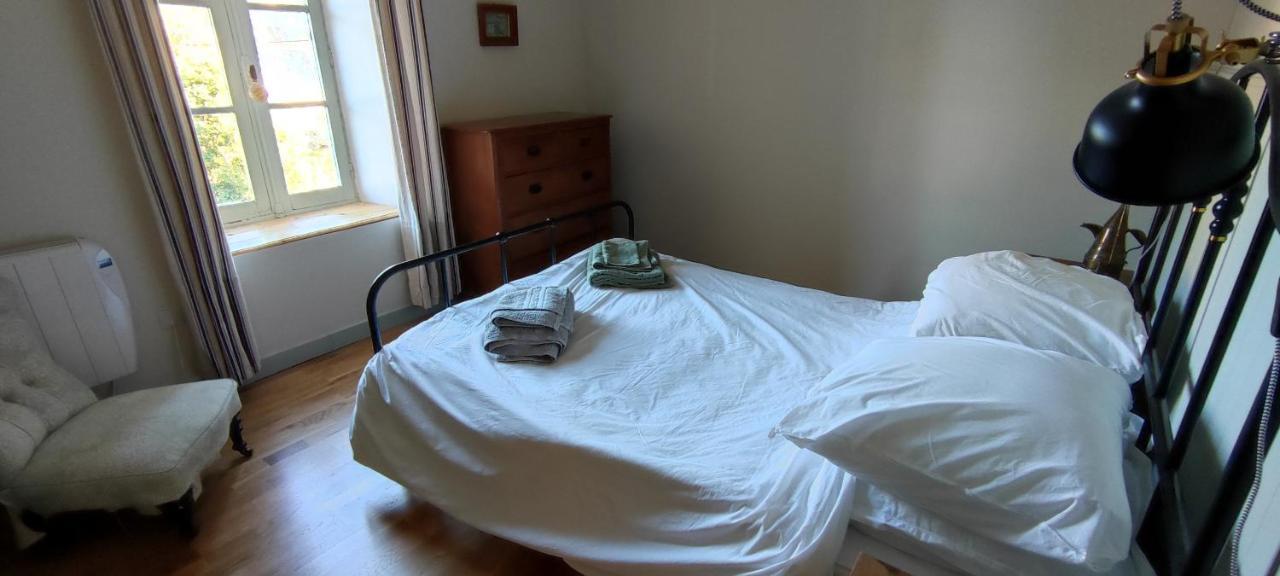 Les Volets Gris Villa La Croix-Helléan Esterno foto