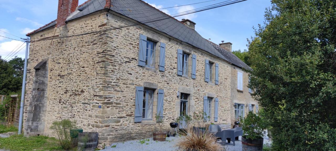 Les Volets Gris Villa La Croix-Helléan Esterno foto